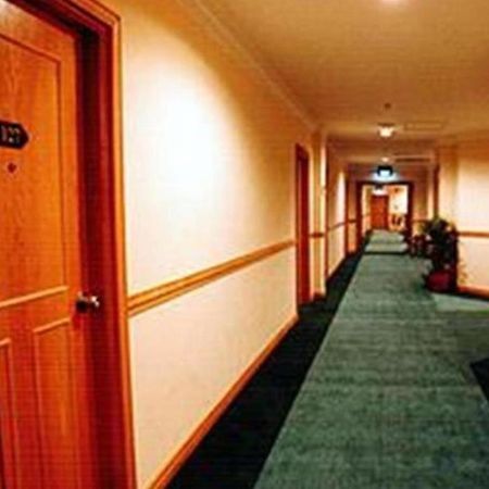 בנדר סרי בגאוואן Traders Inn Brunei מראה חיצוני תמונה
