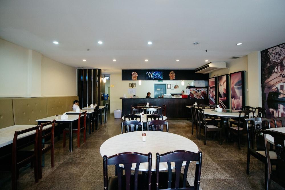 בנדר סרי בגאוואן Traders Inn Brunei מראה חיצוני תמונה