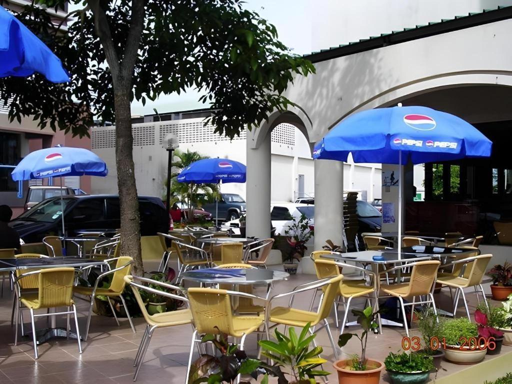 בנדר סרי בגאוואן Traders Inn Brunei מראה חיצוני תמונה