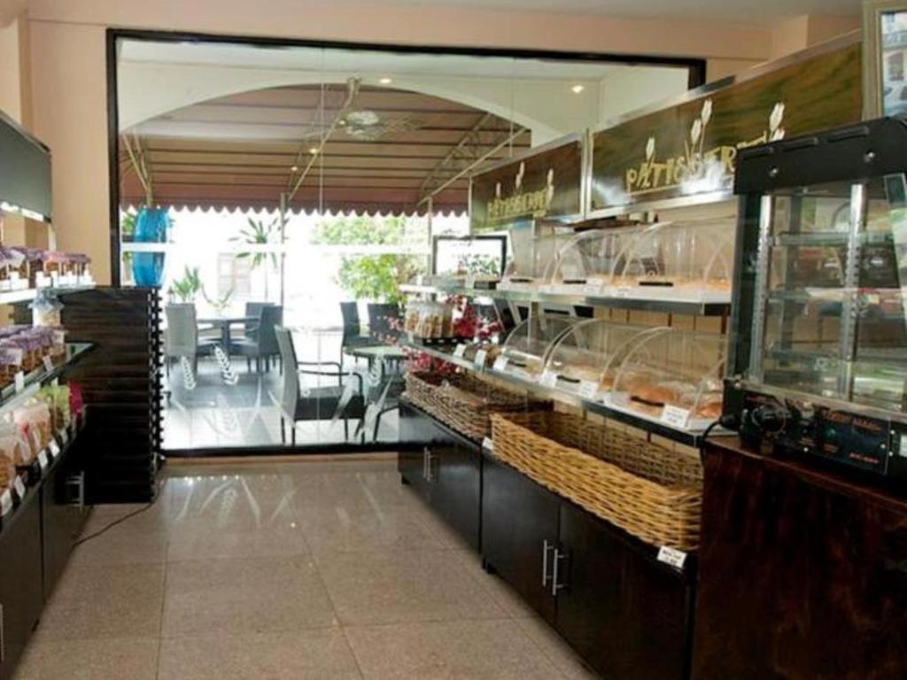 בנדר סרי בגאוואן Traders Inn Brunei מראה חיצוני תמונה