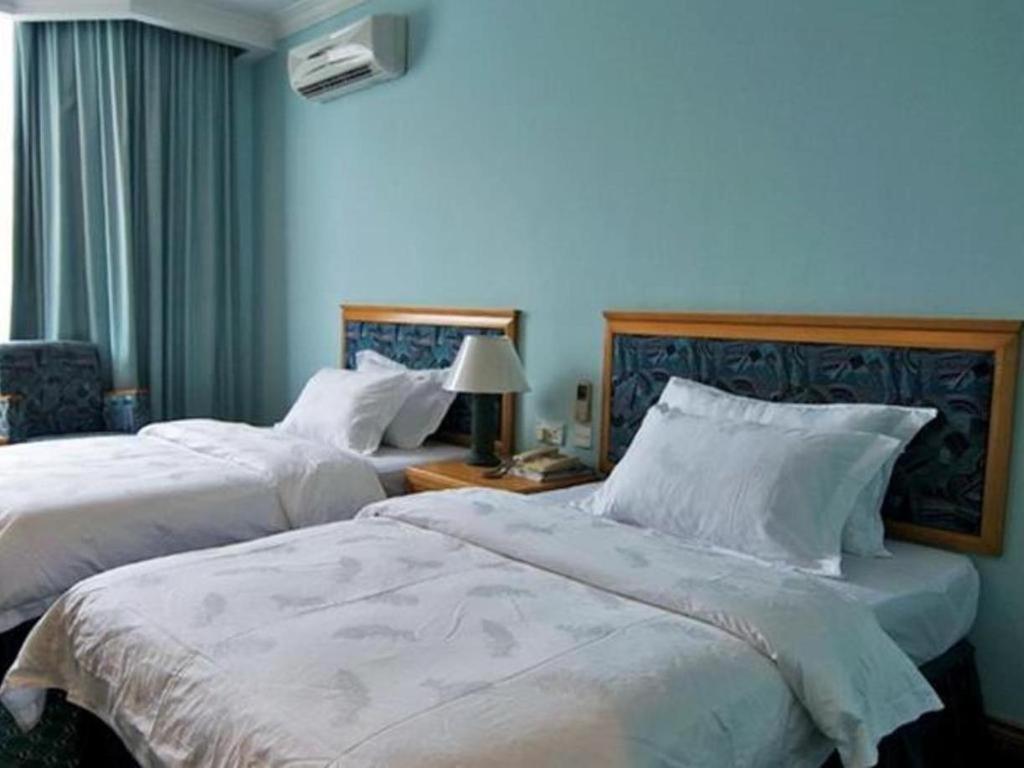 בנדר סרי בגאוואן Traders Inn Brunei מראה חיצוני תמונה