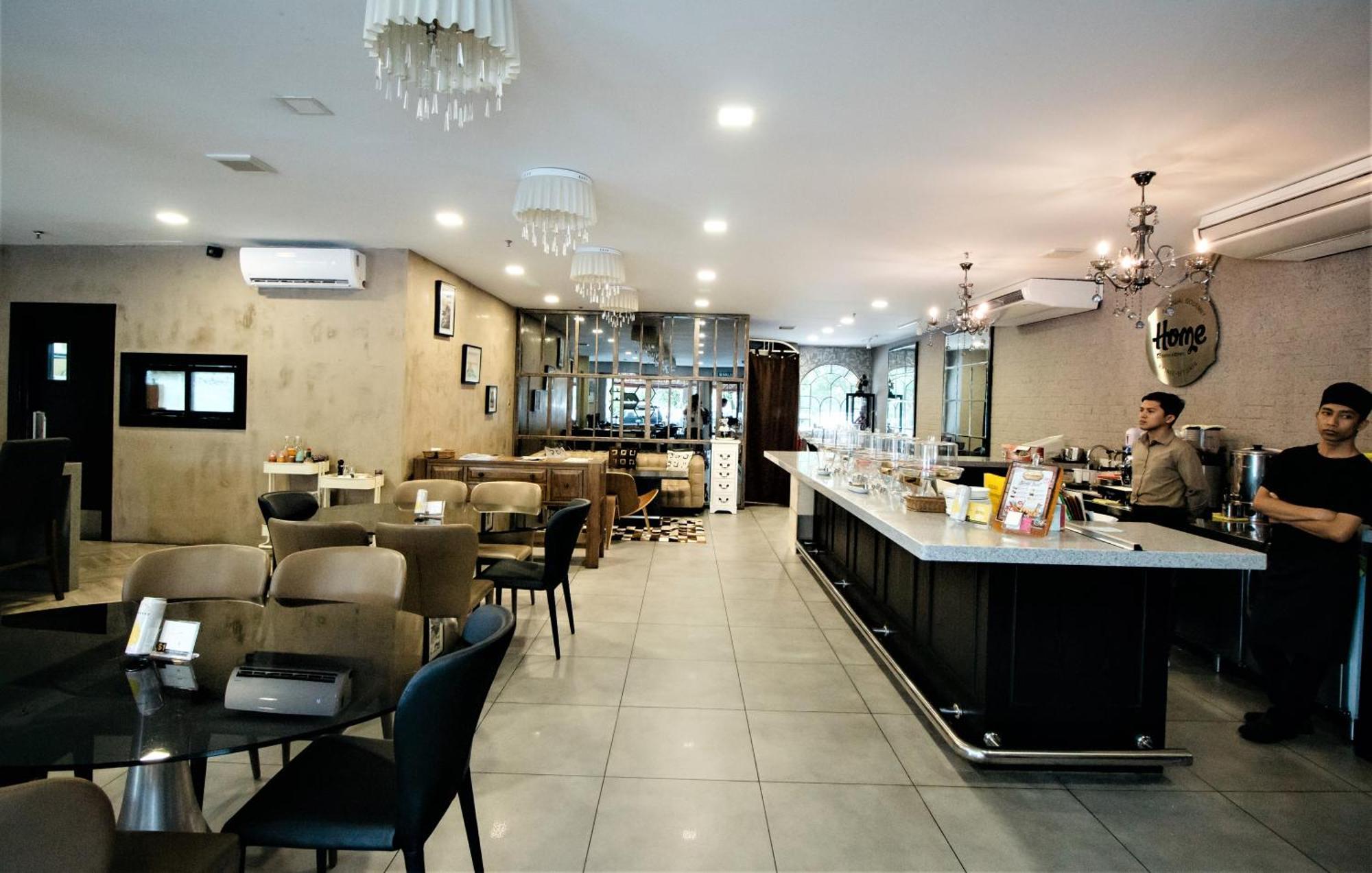 בנדר סרי בגאוואן Traders Inn Brunei מראה חיצוני תמונה