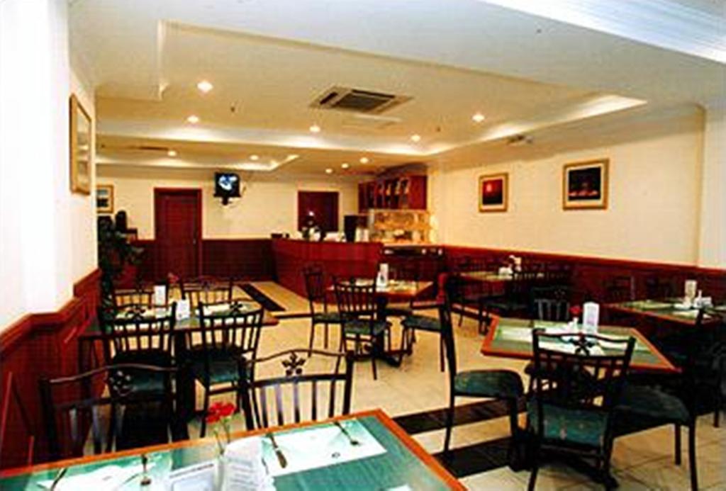 בנדר סרי בגאוואן Traders Inn Brunei מראה חיצוני תמונה